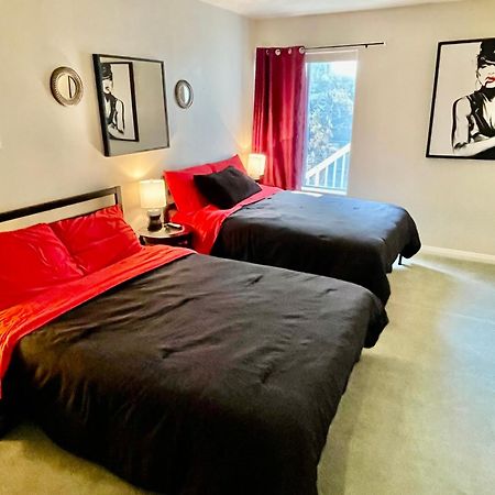 The Hollywood Dream Apartment Los Angeles Exterior photo