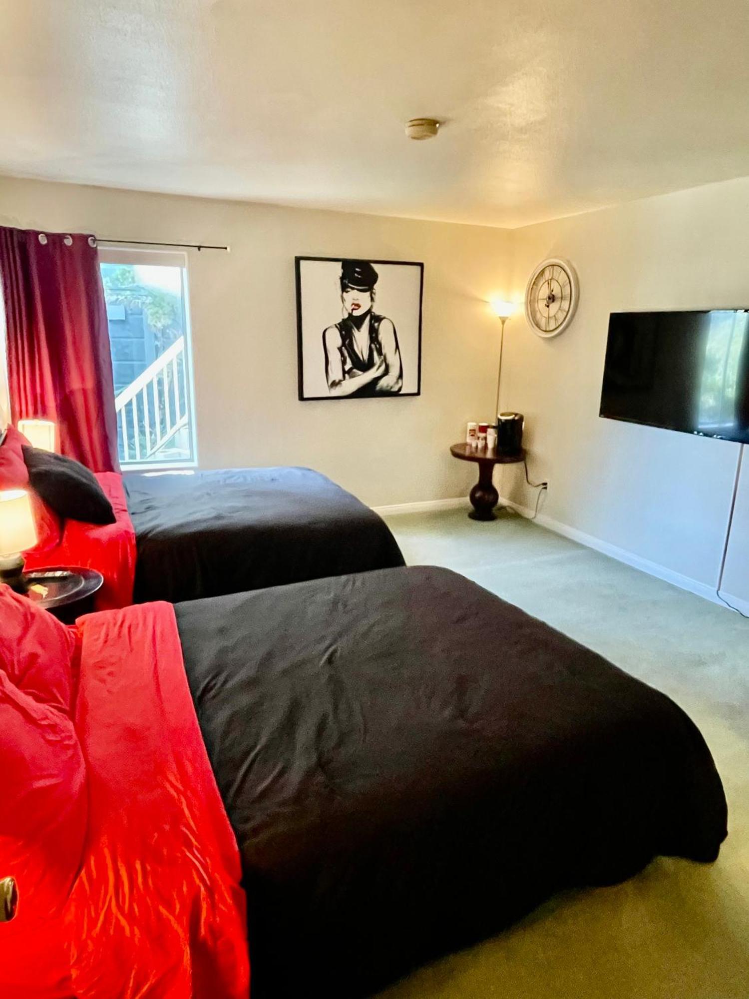 The Hollywood Dream Apartment Los Angeles Exterior photo