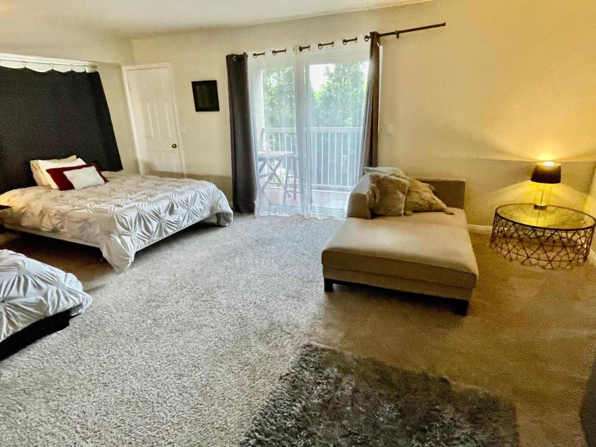 The Hollywood Dream Apartment Los Angeles Exterior photo